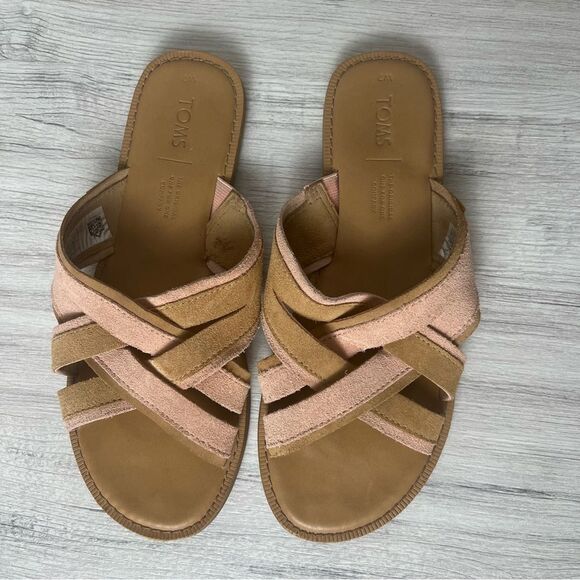 TOMS Val Slide Sandal Flip Flop style Size 7 Coral Pink & Tan - Picture 1 of 8